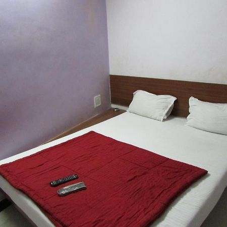 Hotel Royal Residency Mumbai Exterior photo